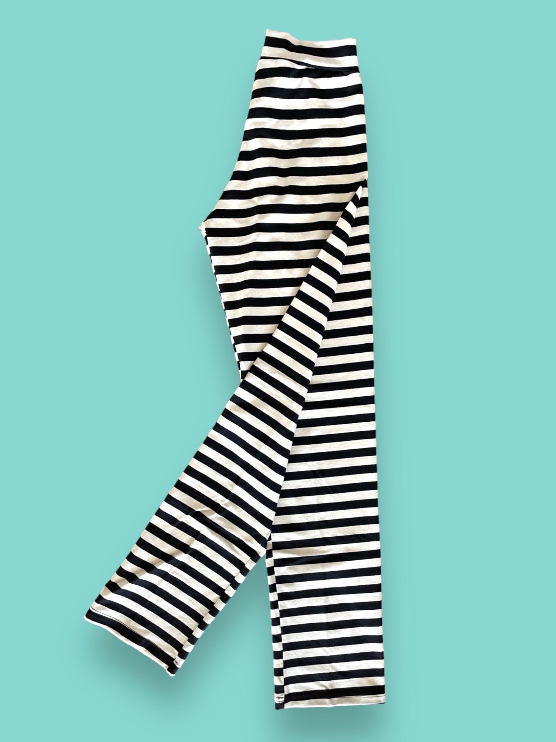 Vertical Striped Black&White 3/4 Length / Full Length LEGGINGS S- XXL